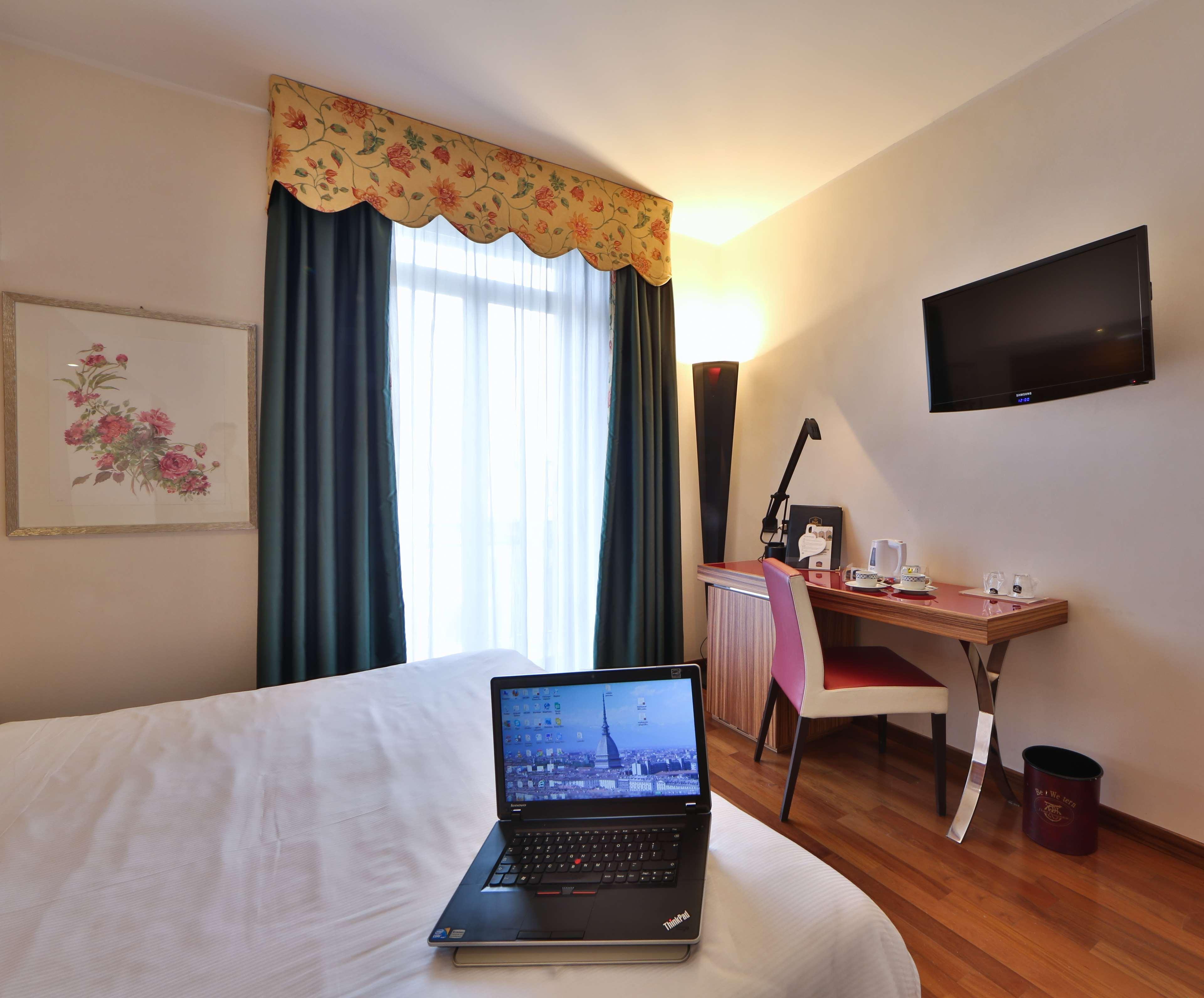 Best Western Hotel Piemontese Turin Exterior photo